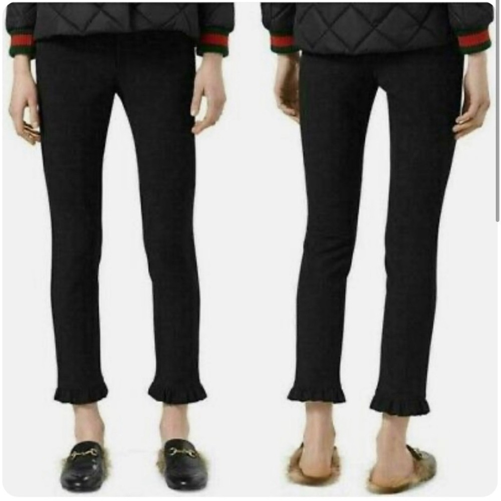 𝅺GUCCI Ruffle Hem Trousers.